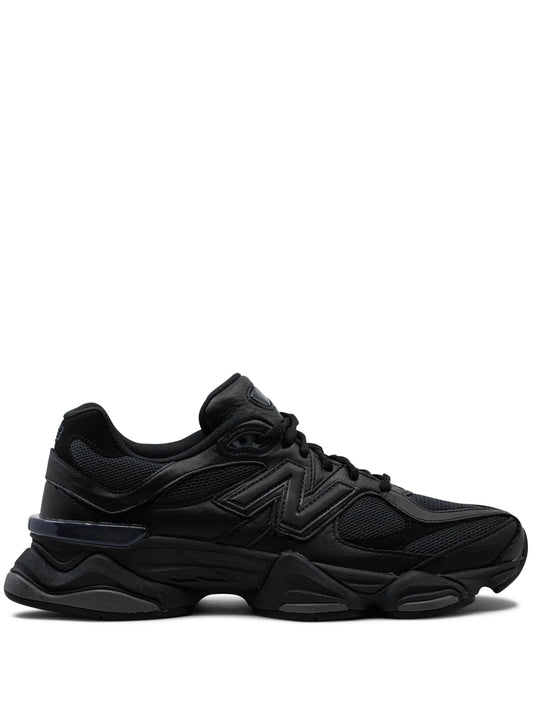New Balance All Black | Unisex Piele