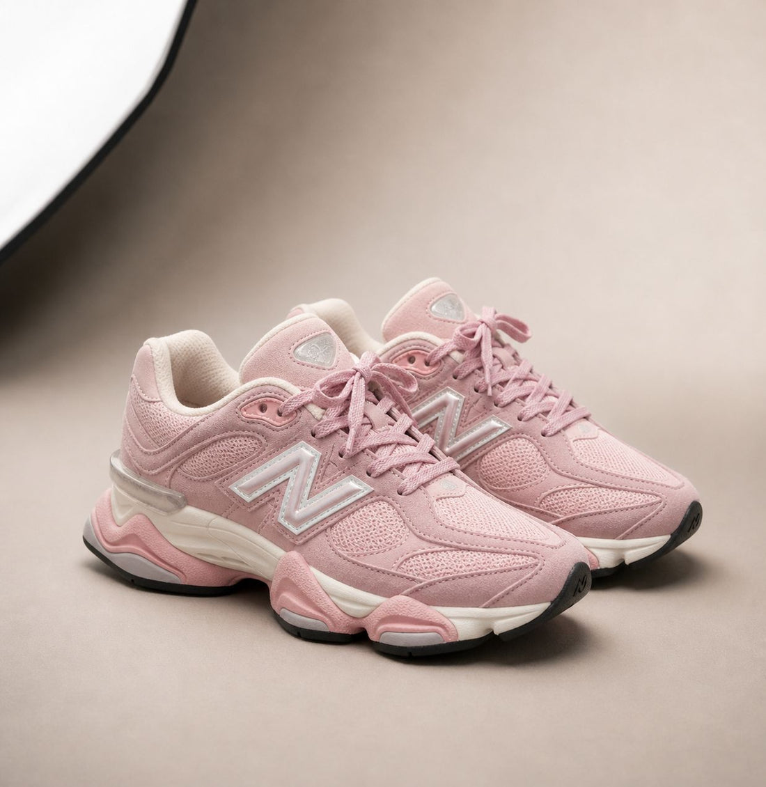 Sneakers Damă Roz Pastel, Talpă Groasă, Design Modern, Confort Premium