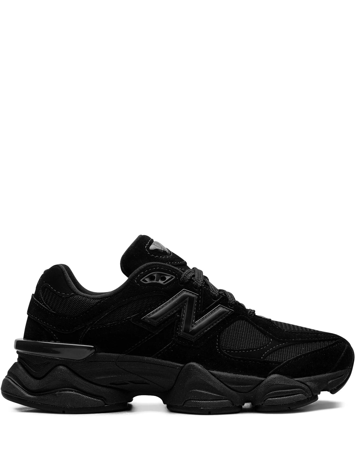 New Balance – All Black | Unisex