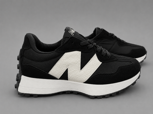 Sneakers damă negri cu logo alb – Confort și stil pentru fiecare zi