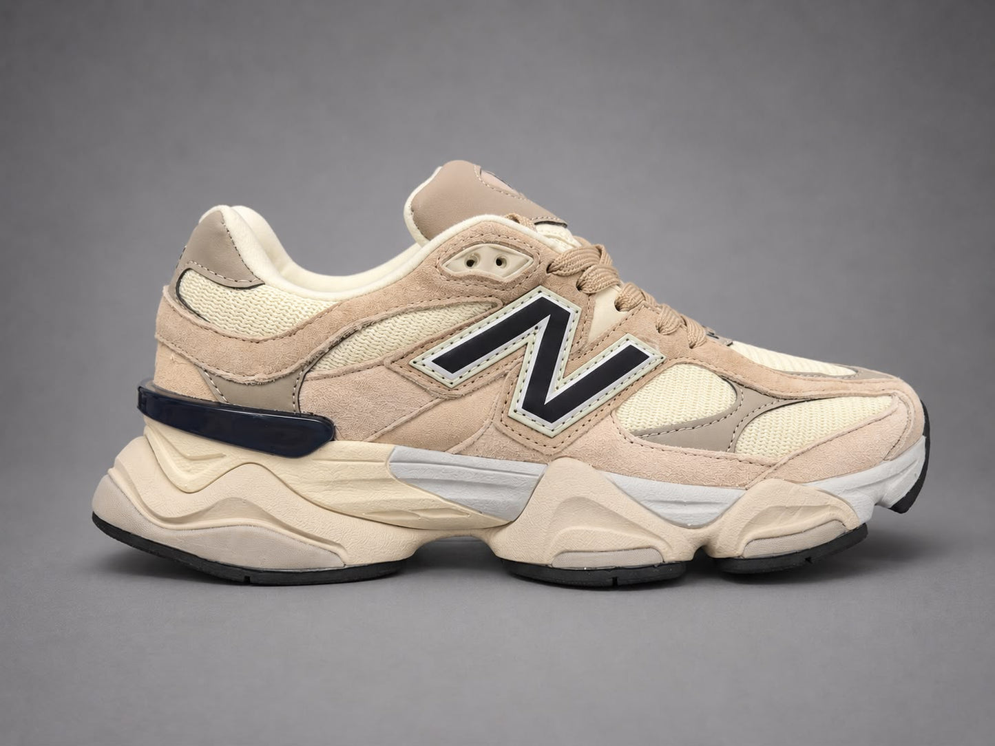 Sneakers Damă Beige & Cream – Design Urban Modern, Accente Negre și Talpă Confortabilă cu Absorbție a Șocurilor