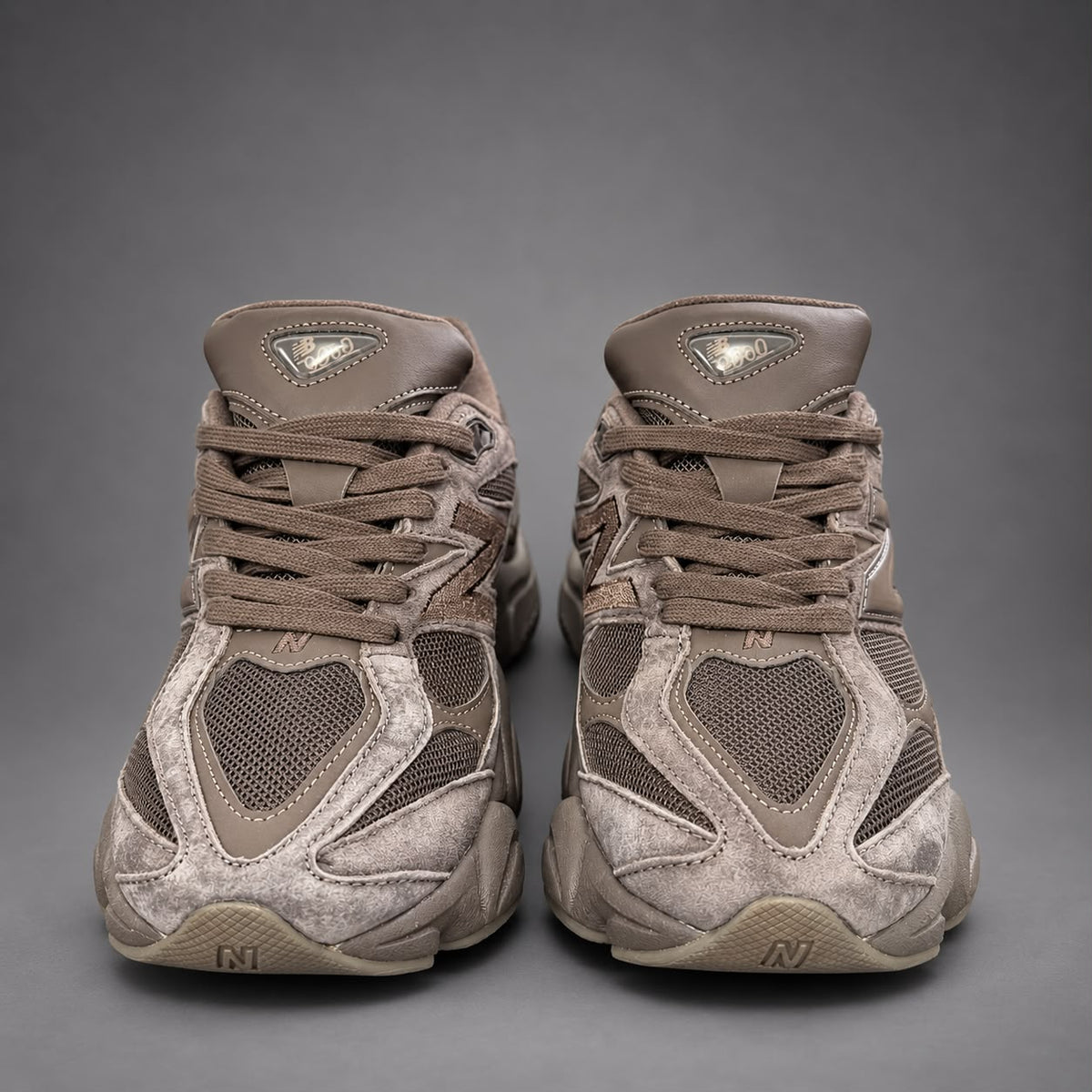 Sneakers Unisex Brown – Design Urban Modern, Detalii Ton pe Ton și Talpă Confortabilă