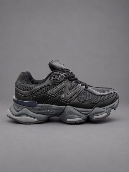 Sneakers Damă Negri din Piele – Design Urban Modern, Talpă Chunky și Detalii Ton pe Ton