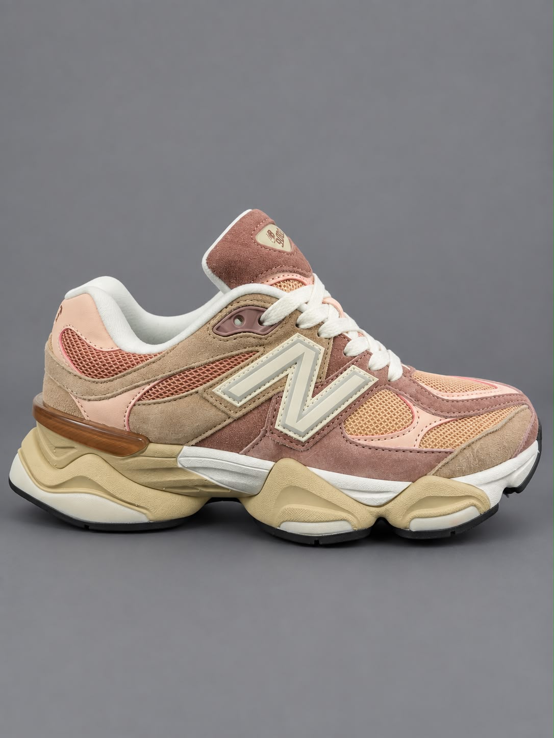 neakers Damă Roz Pudrat & Bej – Design Urban Modern, Talpă Chunky și Detalii Crem