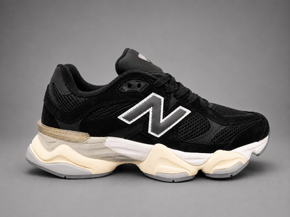 Sneakers Bărbați Black & Cream – Design Urban Modern, Talpă Confortabilă cu Absorbție a Șocurilor și Detalii Contrastante
